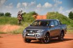 Mitsubishi Triton Double Cab 2017 года (ZA)